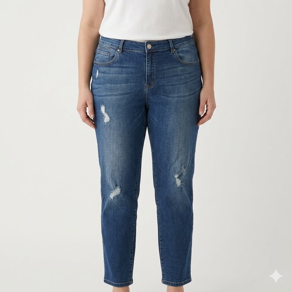 Chico's Platinum Boyfriend Distressed Stretch Jeans Size 2.5 Blue
